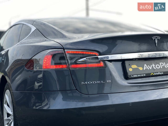 Серый Тесла Модель С, объемом двигателя 0 л и пробегом 233 тыс. км за 16800 $, фото 18 на Automoto.ua