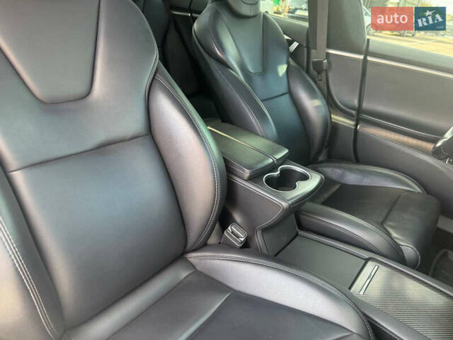 Сірий Тесла Модель С, об'ємом двигуна 0 л та пробігом 135 тис. км за 28500 $, фото 21 на Automoto.ua