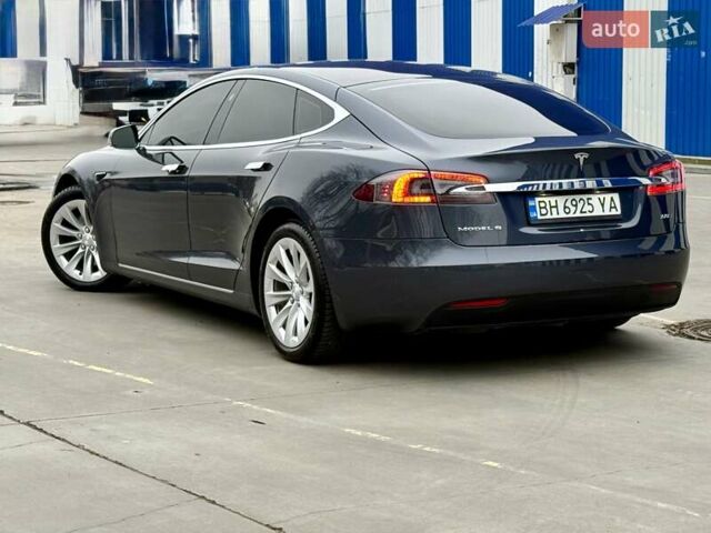 Серый Тесла Модель С, объемом двигателя 0 л и пробегом 111 тыс. км за 20500 $, фото 24 на Automoto.ua