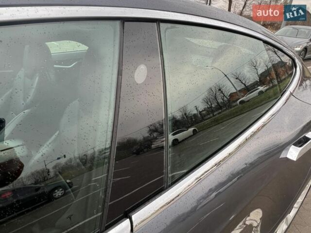 Серый Тесла Модель С, объемом двигателя 0 л и пробегом 225 тыс. км за 14900 $, фото 34 на Automoto.ua