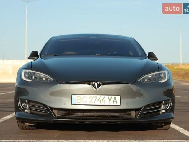 Серый Тесла Модель С, объемом двигателя 0 л и пробегом 166 тыс. км за 18900 $, фото 11 на Automoto.ua