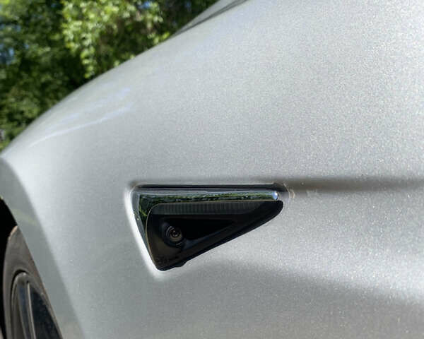 Сірий Тесла Модель С, об'ємом двигуна 0 л та пробігом 215 тис. км за 27000 $, фото 23 на Automoto.ua