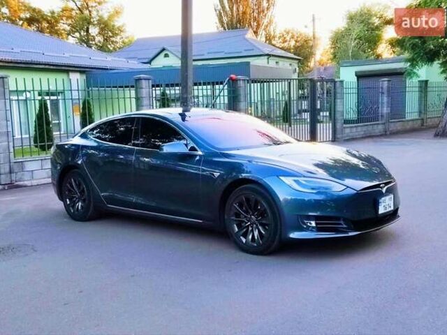 Сірий Тесла Модель С, об'ємом двигуна 0 л та пробігом 77 тис. км за 27900 $, фото 22 на Automoto.ua
