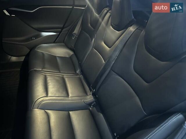 Серый Тесла Модель С, объемом двигателя 0 л и пробегом 182 тыс. км за 24900 $, фото 27 на Automoto.ua