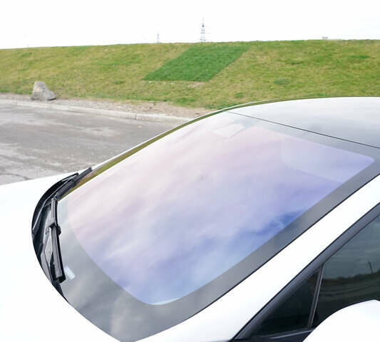 Серый Тесла Модель С, объемом двигателя 0 л и пробегом 125 тыс. км за 17500 $, фото 24 на Automoto.ua