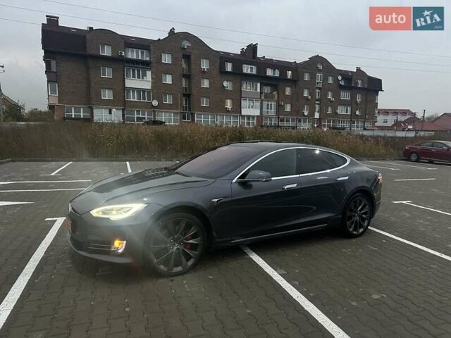 Серый Тесла Модель С, объемом двигателя 0 л и пробегом 182 тыс. км за 24900 $, фото 13 на Automoto.ua