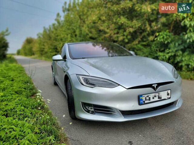 Серый Тесла Модель С, объемом двигателя 0 л и пробегом 230 тыс. км за 16300 $, фото 35 на Automoto.ua