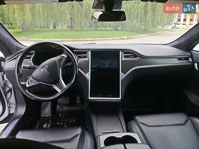 Тесла Модель С 2018 у Івано-Франківську на Automoto.ua Сірий Тесла Модель С, об'ємом двигуна 0 л та пробігом 75 тис. км за 34950 $, фото 25 на Automoto.ua