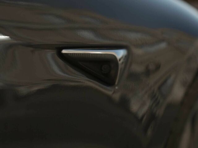 Серый Тесла Модель С, объемом двигателя 0 л и пробегом 61 тыс. км за 29999 $, фото 7 на Automoto.ua