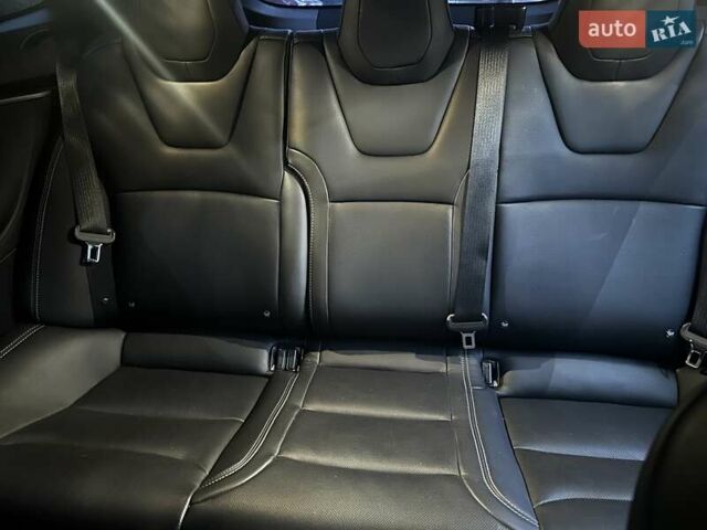 Серый Тесла Модель С, объемом двигателя 0 л и пробегом 182 тыс. км за 24900 $, фото 38 на Automoto.ua