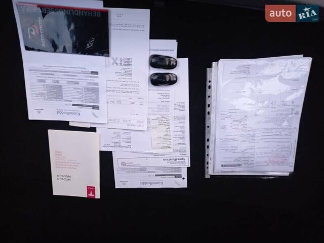 Серый Тесла Модель С, объемом двигателя 0 л и пробегом 107 тыс. км за 18600 $, фото 31 на Automoto.ua