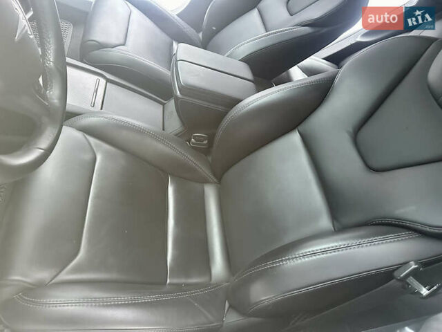 Сірий Тесла Модель С, об'ємом двигуна 0 л та пробігом 124 тис. км за 24900 $, фото 19 на Automoto.ua