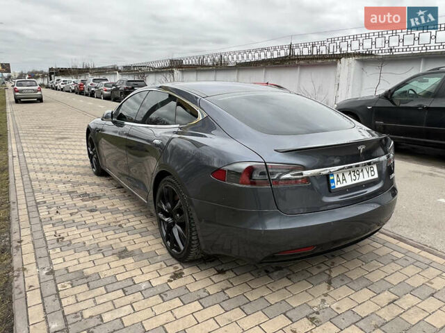Сірий Тесла Модель С, об'ємом двигуна 0 л та пробігом 104 тис. км за 43500 $, фото 7 на Automoto.ua