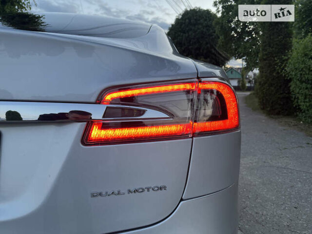 Сірий Тесла Модель С, об'ємом двигуна 0 л та пробігом 145 тис. км за 24900 $, фото 11 на Automoto.ua