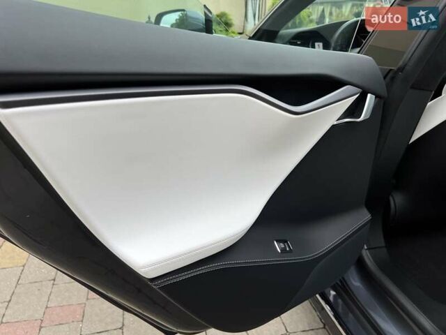 Сірий Тесла Модель С, об'ємом двигуна 0 л та пробігом 110 тис. км за 32500 $, фото 60 на Automoto.ua