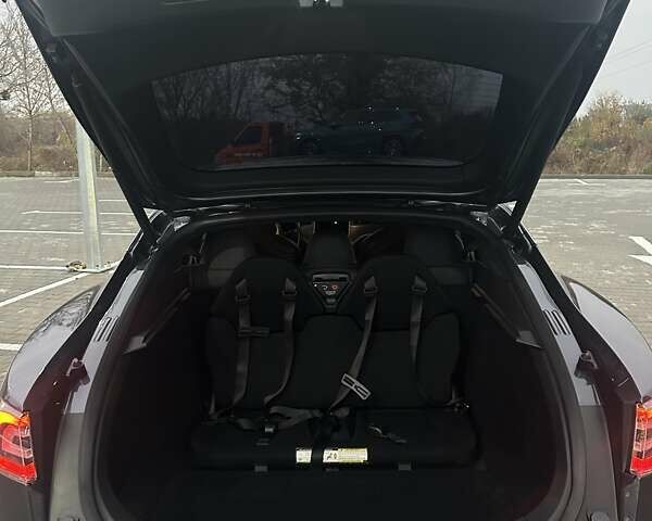 Серый Тесла Модель С, объемом двигателя 0 л и пробегом 182 тыс. км за 24900 $, фото 22 на Automoto.ua