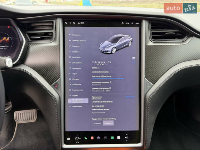 Серый Тесла Модель С, объемом двигателя 0 л и пробегом 68 тыс. км за 23999 $, фото 47 на Automoto.ua