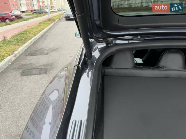 Серый Тесла Модель С, объемом двигателя 0 л и пробегом 68 тыс. км за 23999 $, фото 55 на Automoto.ua