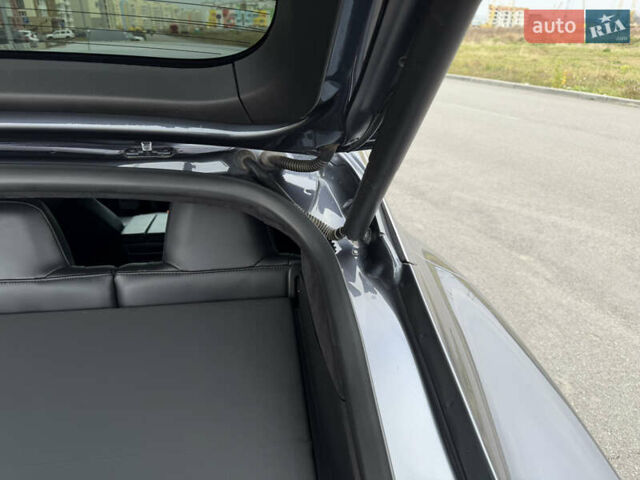 Серый Тесла Модель С, объемом двигателя 0 л и пробегом 68 тыс. км за 23999 $, фото 54 на Automoto.ua