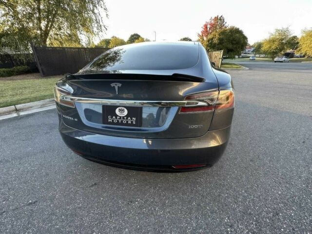 Серый Тесла Модель С, объемом двигателя 0 л и пробегом 45 тыс. км за 7400 $, фото 5 на Automoto.ua