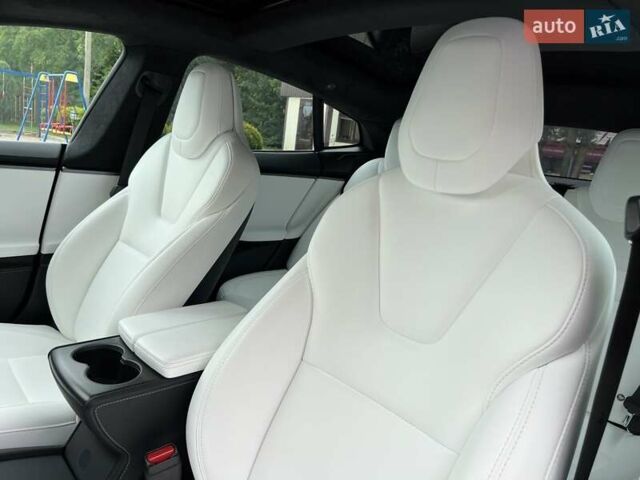 Сірий Тесла Модель С, об'ємом двигуна 0 л та пробігом 110 тис. км за 32500 $, фото 66 на Automoto.ua