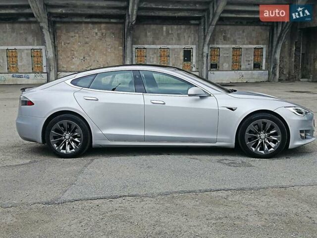 Сірий Тесла Модель С, об'ємом двигуна 0 л та пробігом 75 тис. км за 34950 $, фото 17 на Automoto.ua