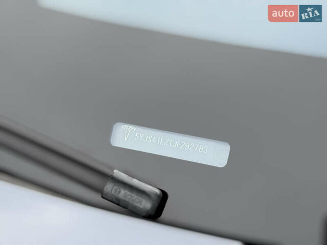 Серый Тесла Модель С, объемом двигателя 0 л и пробегом 68 тыс. км за 23999 $, фото 29 на Automoto.ua