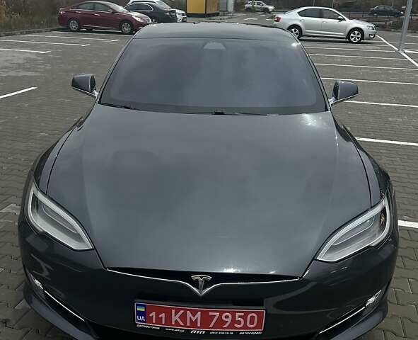 Серый Тесла Модель С, объемом двигателя 0 л и пробегом 182 тыс. км за 24900 $, фото 15 на Automoto.ua