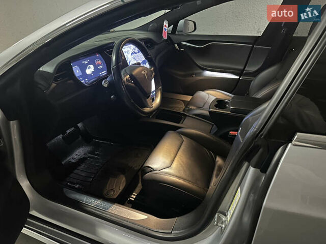 Серый Тесла Модель С, объемом двигателя 0 л и пробегом 151 тыс. км за 19800 $, фото 19 на Automoto.ua