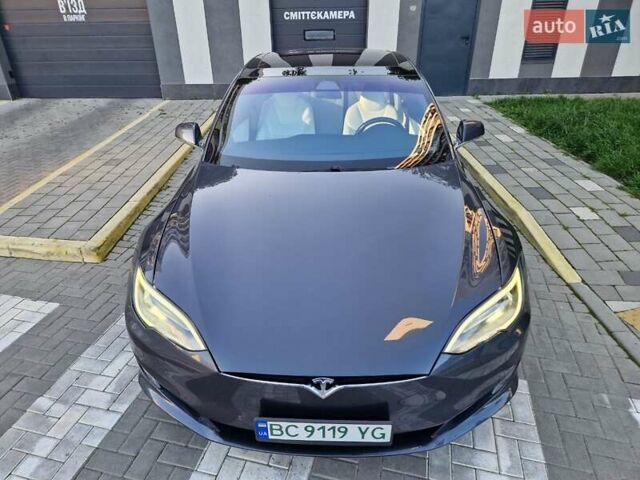 Серый Тесла Модель С, объемом двигателя 0 л и пробегом 100 тыс. км за 25500 $, фото 38 на Automoto.ua