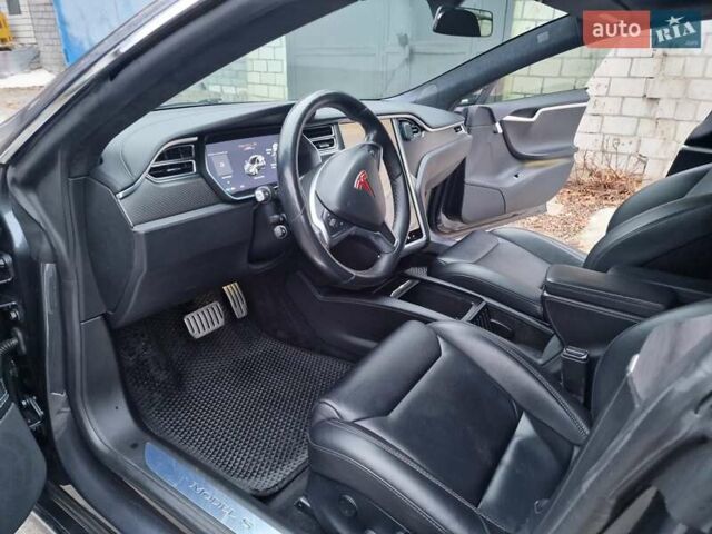 Сірий Тесла Модель С, об'ємом двигуна 0 л та пробігом 140 тис. км за 28000 $, фото 17 на Automoto.ua