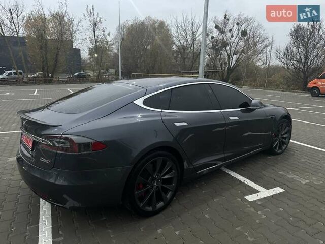 Серый Тесла Модель С, объемом двигателя 0 л и пробегом 182 тыс. км за 24900 $, фото 18 на Automoto.ua