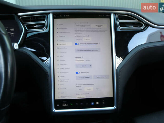 Серый Тесла Модель С, объемом двигателя 0 л и пробегом 98 тыс. км за 20000 $, фото 18 на Automoto.ua