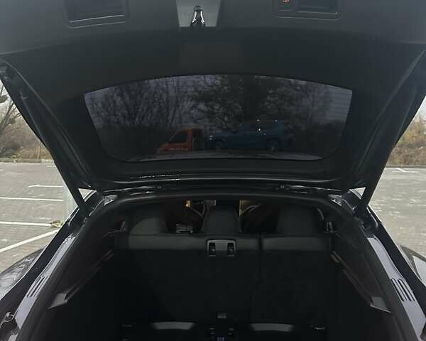 Серый Тесла Модель С, объемом двигателя 0 л и пробегом 182 тыс. км за 24900 $, фото 26 на Automoto.ua