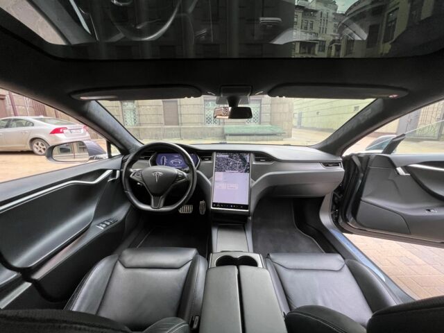 Сірий Тесла Модель С, об'ємом двигуна 0 л та пробігом 44 тис. км за 47000 $, фото 19 на Automoto.ua