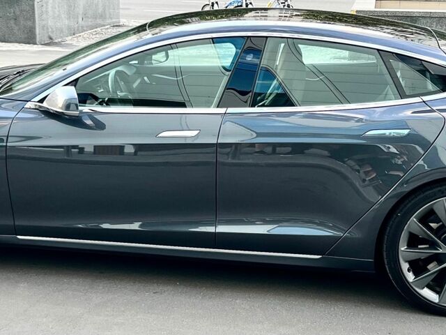 Сірий Тесла Модель С, об'ємом двигуна 0 л та пробігом 44 тис. км за 47000 $, фото 3 на Automoto.ua