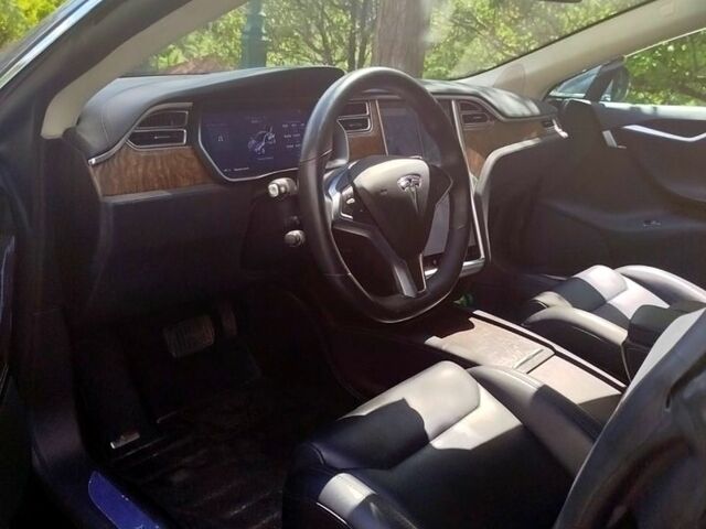 Сірий Тесла Модель С, об'ємом двигуна 0 л та пробігом 65 тис. км за 25600 $, фото 11 на Automoto.ua