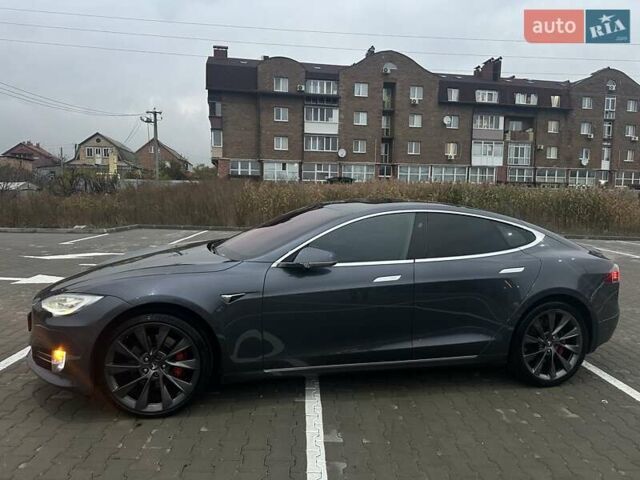 Серый Тесла Модель С, объемом двигателя 0 л и пробегом 182 тыс. км за 24900 $, фото 5 на Automoto.ua