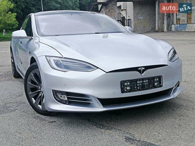 Тесла Модель С 2018 у Івано-Франківську на Automoto.ua Сірий Тесла Модель С, об'ємом двигуна 0 л та пробігом 75 тис. км за 34950 $, фото 12 на Automoto.ua
