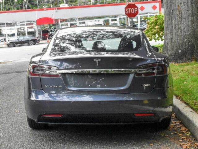 Сірий Тесла Модель С, об'ємом двигуна 0 л та пробігом 35 тис. км за 14000 $, фото 4 на Automoto.ua