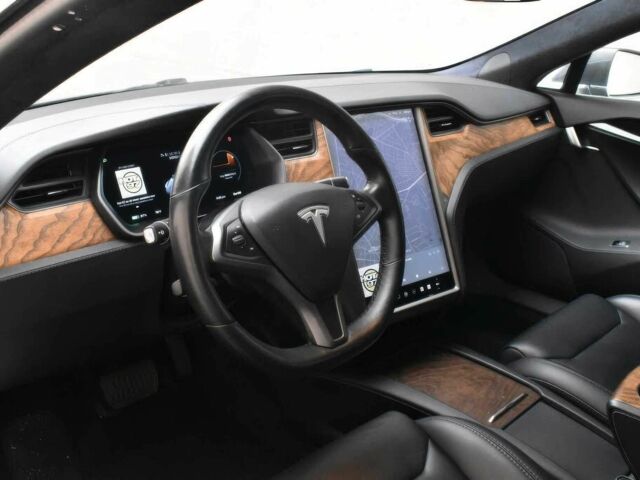 Сірий Тесла Модель С, об'ємом двигуна 0 л та пробігом 35 тис. км за 14000 $, фото 9 на Automoto.ua