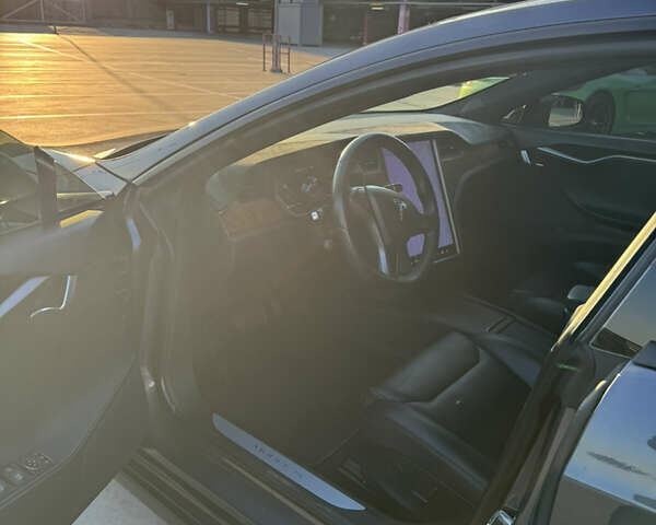 Сірий Тесла Модель С, об'ємом двигуна 0 л та пробігом 116 тис. км за 27500 $, фото 17 на Automoto.ua