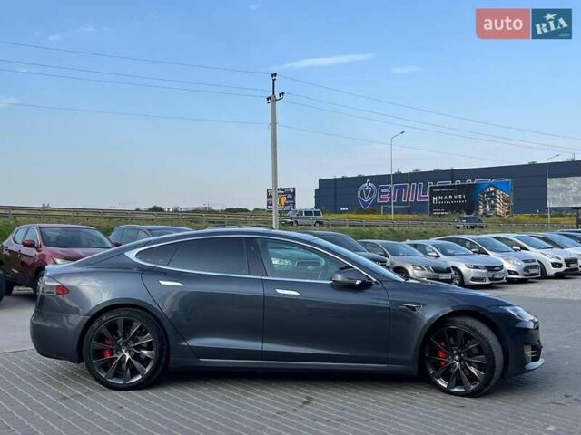 Серый Тесла Модель С, объемом двигателя 0 л и пробегом 113 тыс. км за 25590 $, фото 4 на Automoto.ua