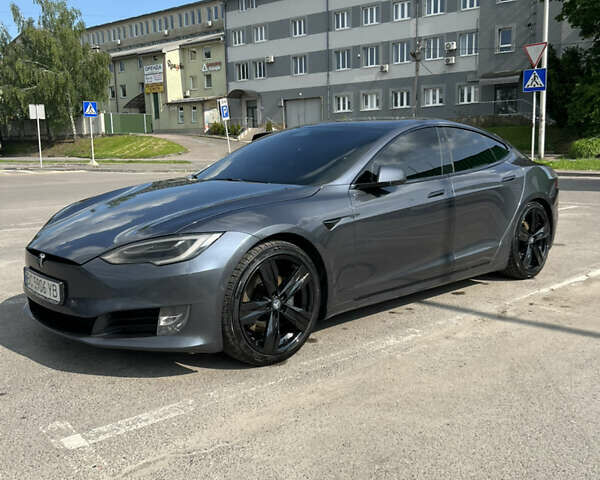 Сірий Тесла Модель С, об'ємом двигуна 0 л та пробігом 188 тис. км за 25999 $, фото 2 на Automoto.ua