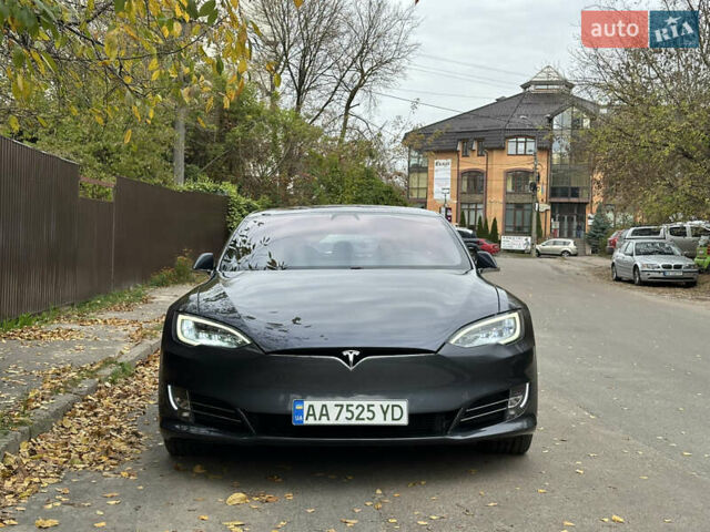 Сірий Тесла Модель С, об'ємом двигуна 0 л та пробігом 27 тис. км за 35000 $, фото 41 на Automoto.ua