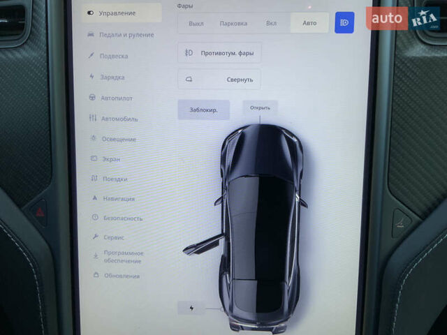 Тесла Модель С 2020 у Києві на Automoto.ua Сірий Тесла Модель С, об'ємом двигуна 0 л та пробігом 33 тис. км за 39000 $, фото 24 на Automoto.ua
