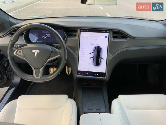 Тесла Модель С 2020 у Києві на Automoto.ua Сірий Тесла Модель С, об'ємом двигуна 0 л та пробігом 33 тис. км за 39000 $, фото 18 на Automoto.ua