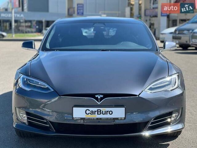 Тесла Модель С 2020 в Одессе на Automoto.ua Серый Тесла Модель С, объемом двигателя 0 л и пробегом 71 тыс. км за 29900 $, фото 4 на Automoto.ua