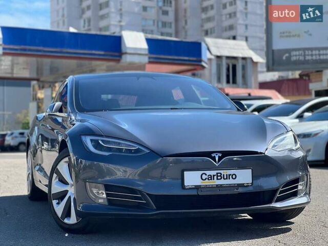 Тесла Модель С 2020 в Одессе на Automoto.ua Серый Тесла Модель С, объемом двигателя 0 л и пробегом 71 тыс. км за 29900 $, фото 3 на Automoto.ua
