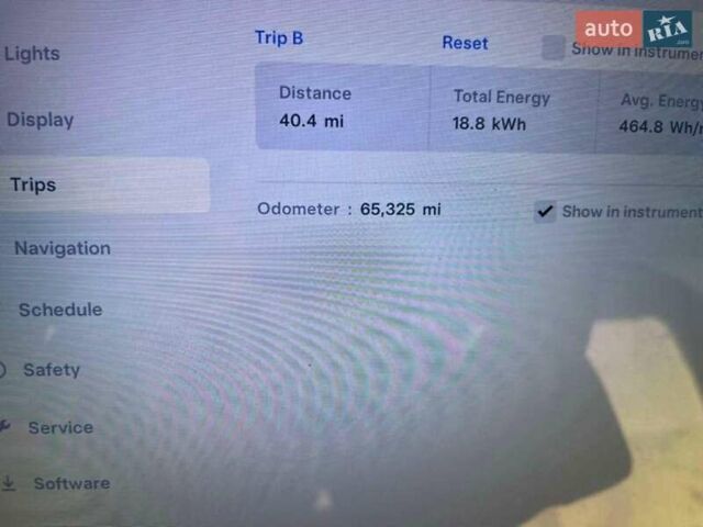 Серый Тесла Модель С, объемом двигателя 0 л и пробегом 105 тыс. км за 8300 $, фото 7 на Automoto.ua